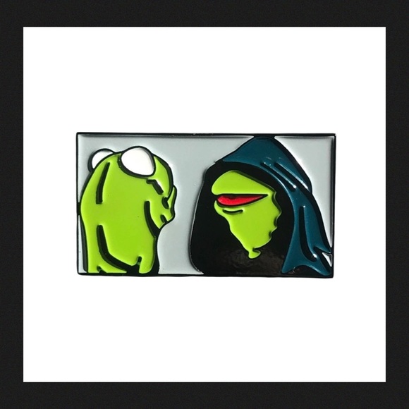 Enameled Pin Jewelry - Kermit Star Wars MEME Green and Black Enamel Pin NEW